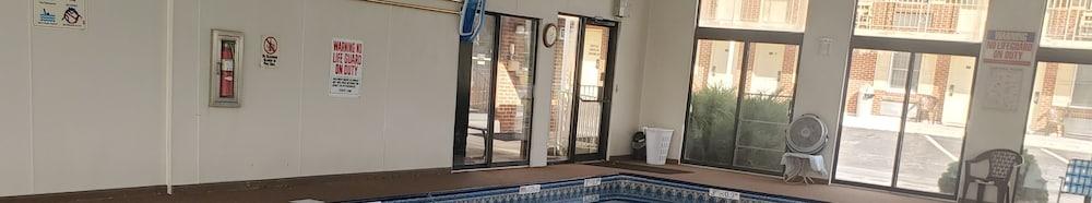 Travelodge By Wyndham הרשי מראה חיצוני תמונה