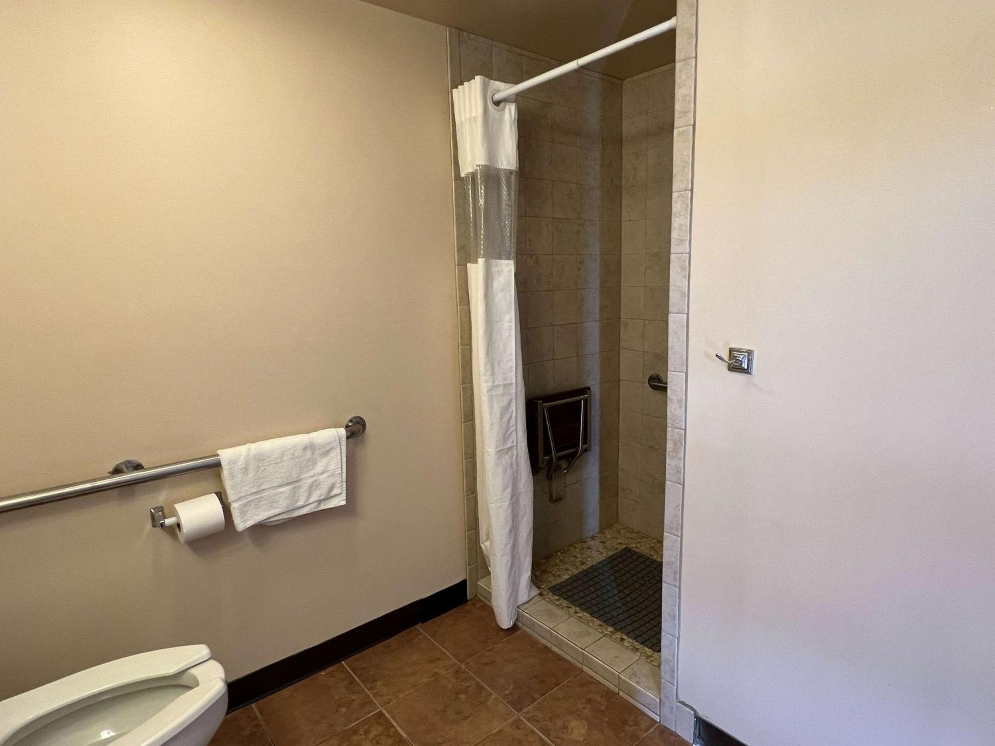 Travelodge By Wyndham הרשי מראה חיצוני תמונה
