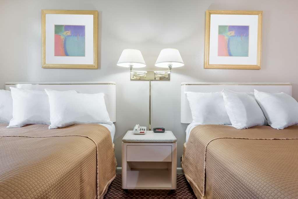 Travelodge By Wyndham הרשי חדר תמונה