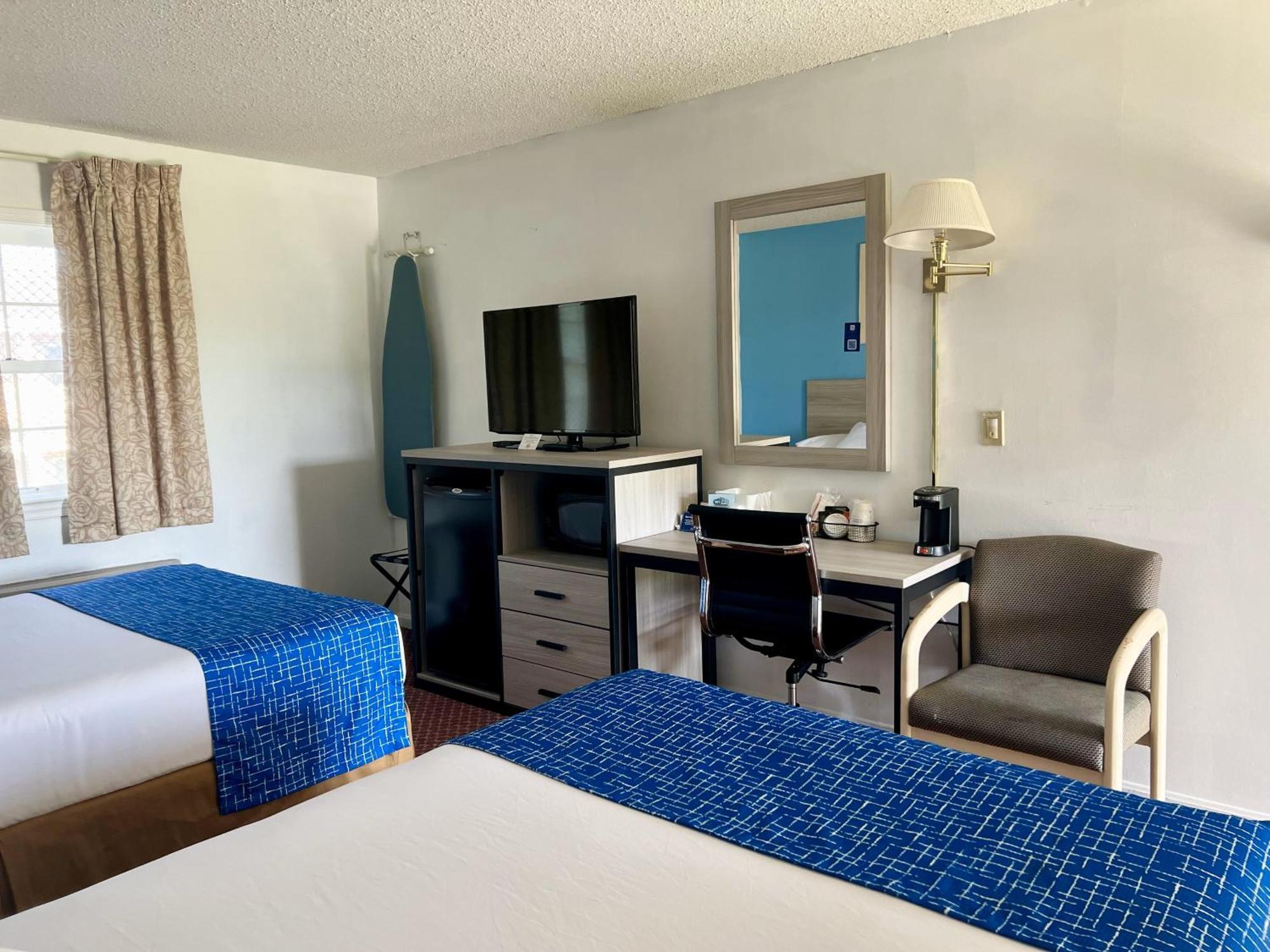 Travelodge By Wyndham הרשי מראה חיצוני תמונה