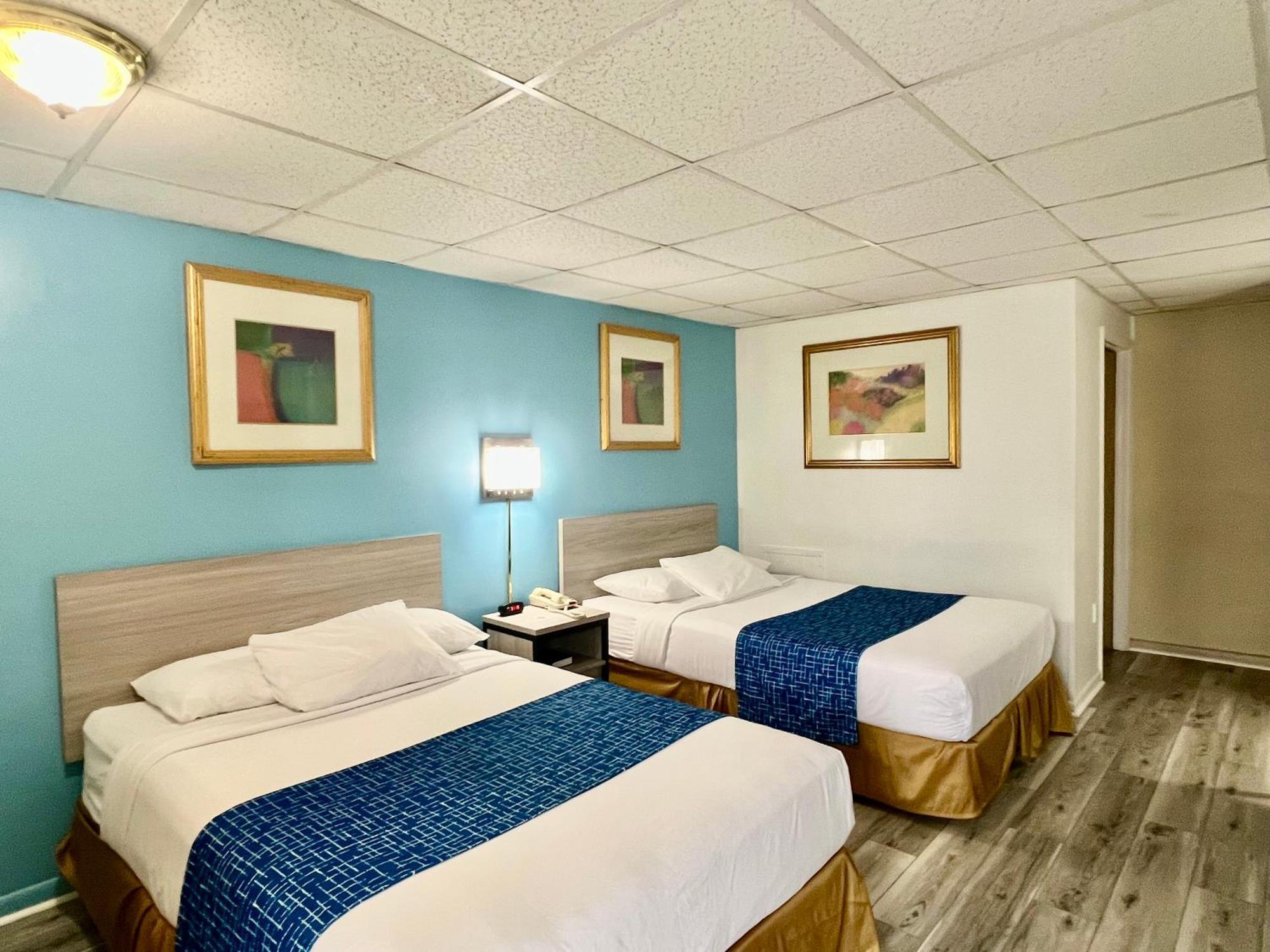 Travelodge By Wyndham הרשי מראה חיצוני תמונה