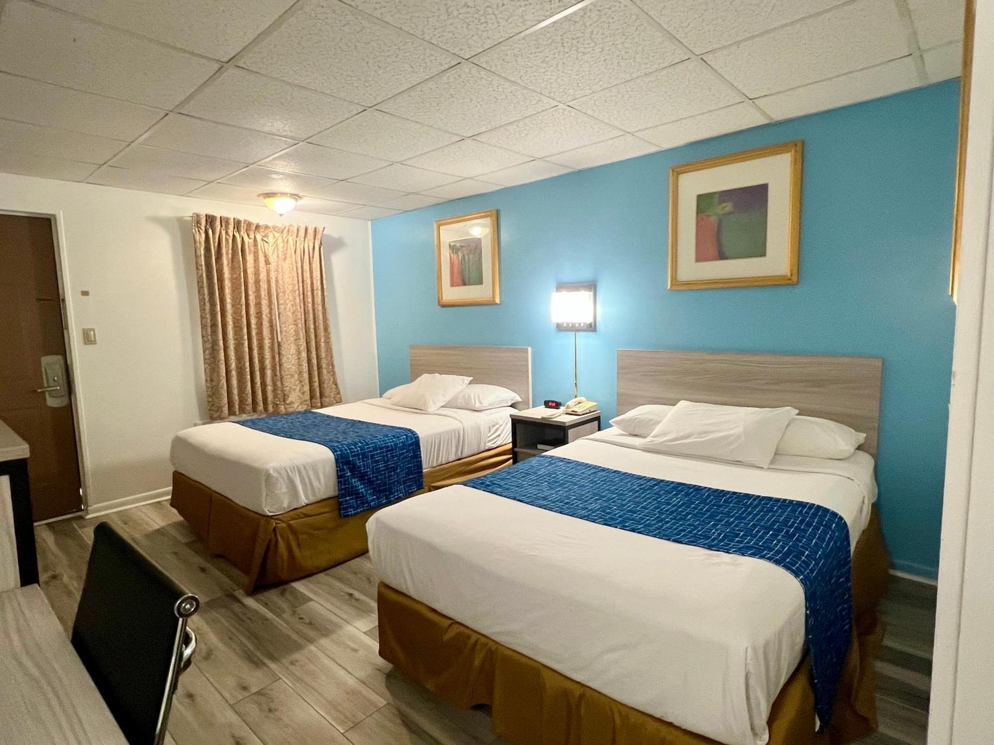 Travelodge By Wyndham הרשי מראה חיצוני תמונה