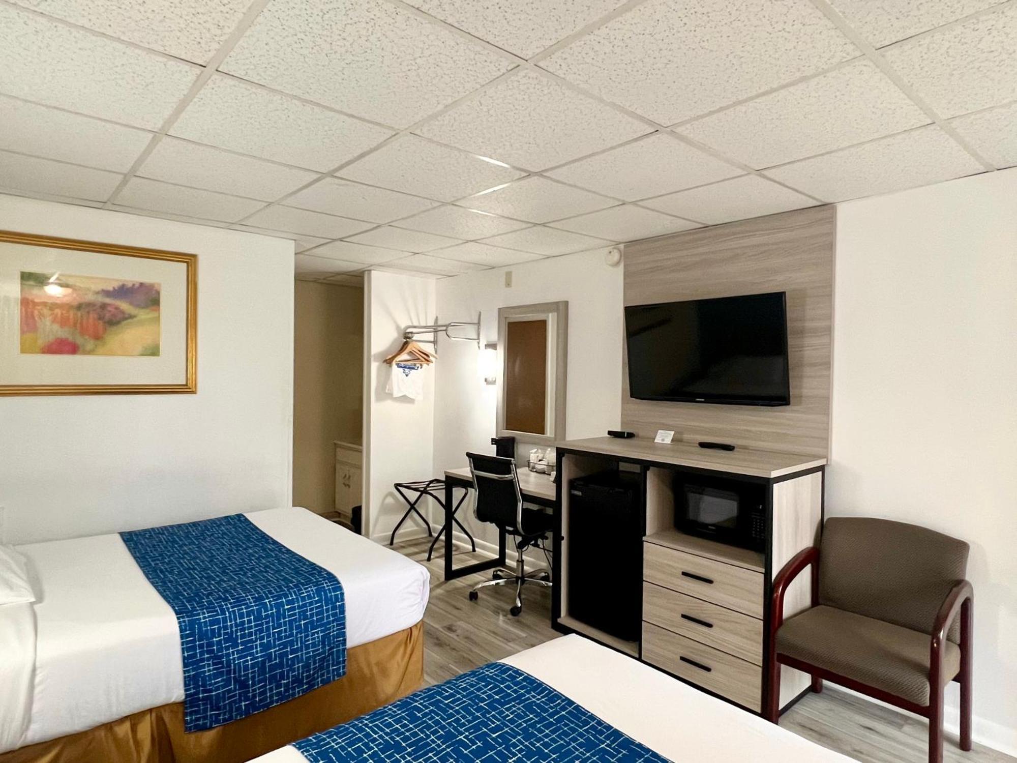 Travelodge By Wyndham הרשי מראה חיצוני תמונה